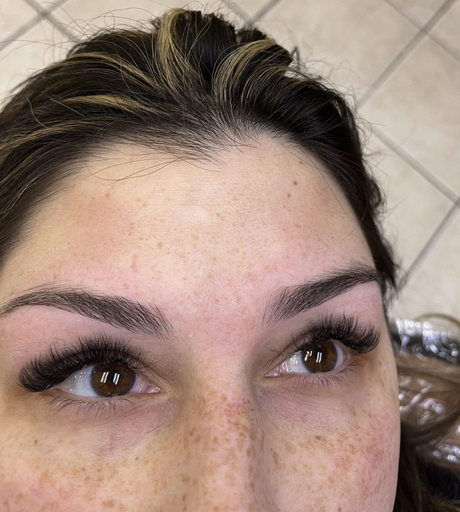 Explore this eyebrow shaping comparison with different hair removal methods and professional eyebrow threading in Rhode Island. Sukhy's Threading is the trusted threading salon in Rhode Island. With four locations in Southern New England, threading salon in Seekonk, johnston eyebrow threading, eyebrow threading in warwick, pawtucket threading salon. 